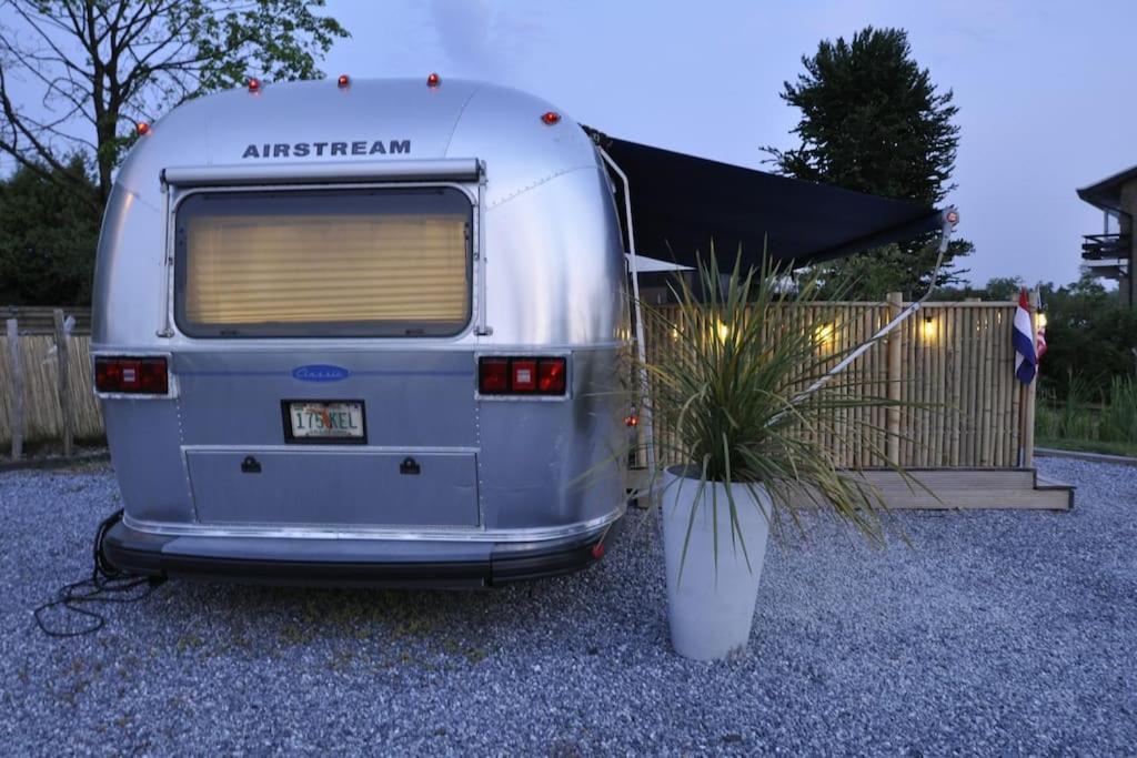 Airstream Retro Usa Caravan Earnewâld Exterior foto